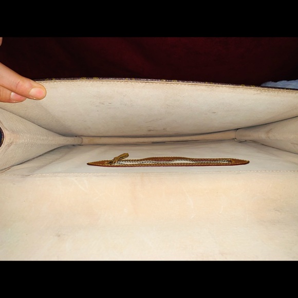 LV Briefcase...BEAUTIFUL💜 - Picture 4 of 9